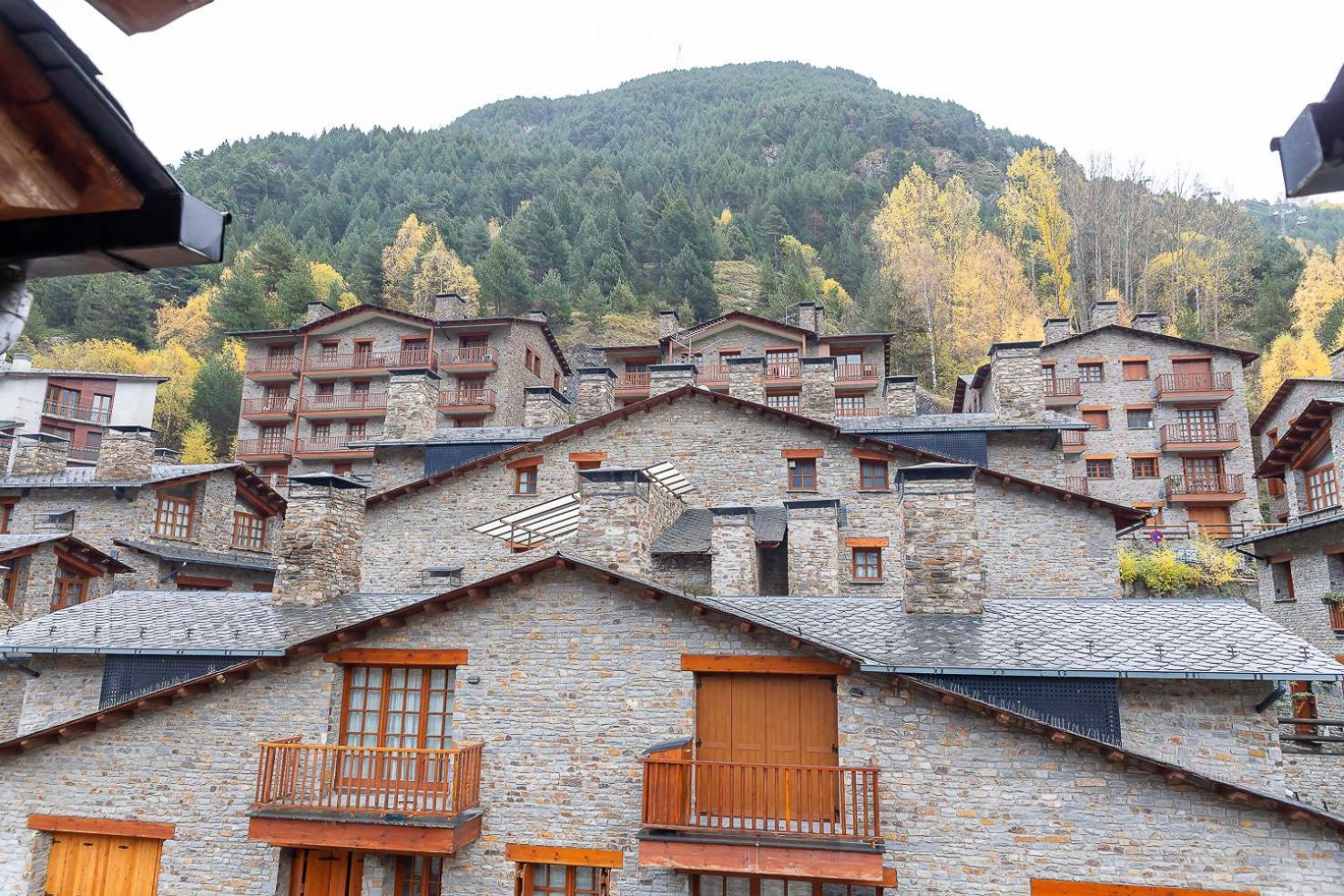 Apartamento Cerca Del Puente Tibetano I Triplex Con Vistas Canillo Exterior foto